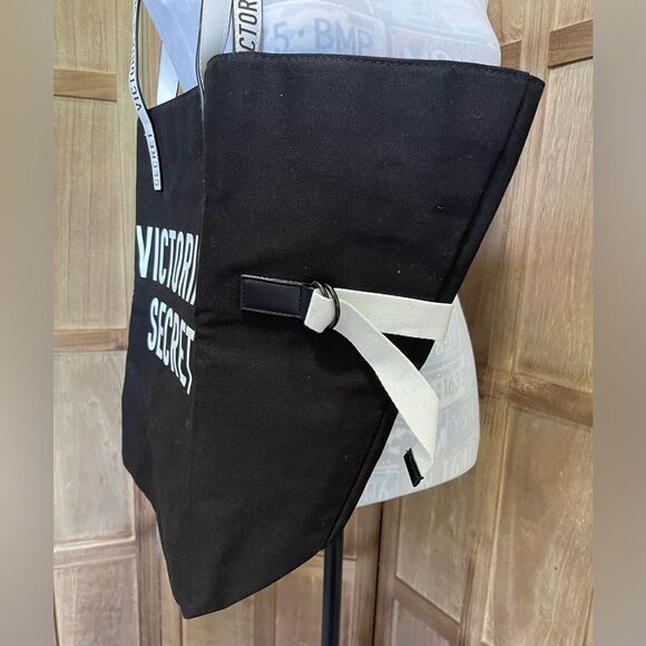 New Victoria’s Secret black and white tote bag. - Picture 2 of 6